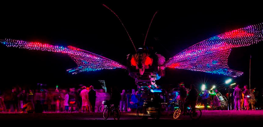 Burning man ночные art-car на фестивале